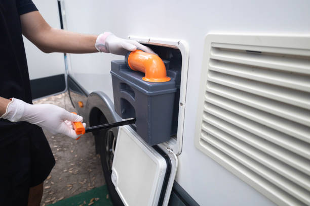 Best High-end porta potty rental  in Ara, AL